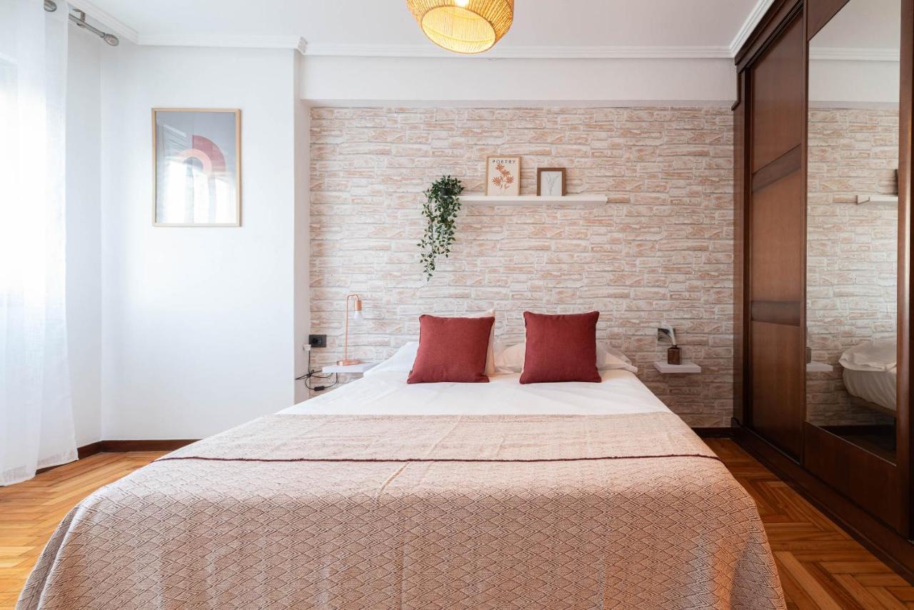 Amplia Vivienda Con Garaje Διαμέρισμα Βίγκο Εξωτερικό φωτογραφία