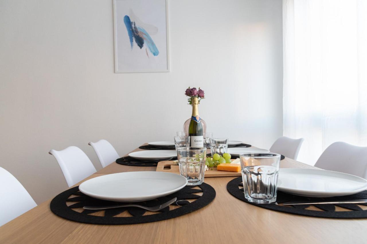 Amplia Vivienda Con Garaje Διαμέρισμα Βίγκο Εξωτερικό φωτογραφία