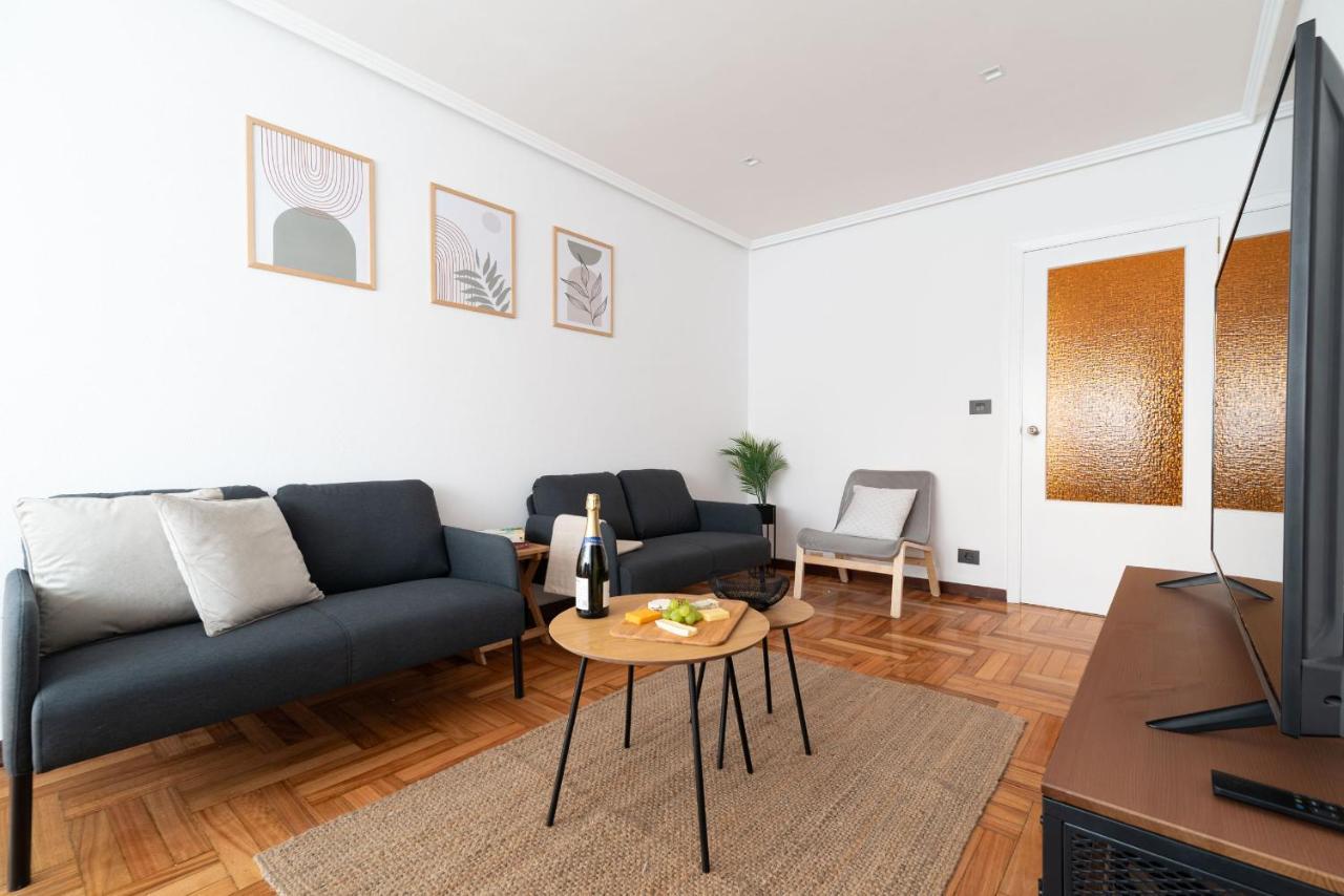 Amplia Vivienda Con Garaje Διαμέρισμα Βίγκο Εξωτερικό φωτογραφία
